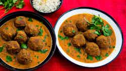 Balochi Gosht Kofta Curry (balochi Style Beef Kofta Curry)