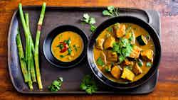 Bamboosa Bhaja Aloo Curry (naga Style Bamboo Shoot And Smoked Fish Curry)