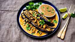 Berinjela Grelhada Com Molho De Amendoim (grilled Eggplant With Peanut Sauce)