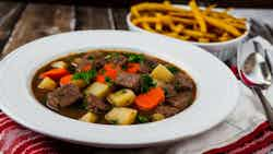 Buryat Beef and Potato Stew (Buryat: Шөлбөө)