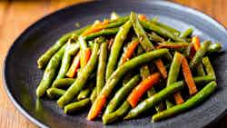 Cha Traop Tuk (stir-fried Long Beans)