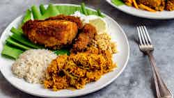 Coconut Rice With Spiced Fried Chicken (nasi Lemak With Ayam Goreng Berempah)