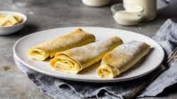 Creps Farcits De Formatge (cheese-filled Crepes)