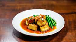 Crispy Fried Tofu with Spicy Sauce (麻辣炸豆腐)