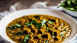 Dalor Xaak Mangxo (assamese Style Lentil Curry With Spinach)