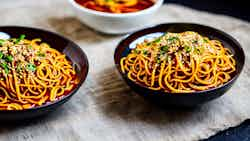 Fiery Chili Oil Noodles (辣椒油拌面)