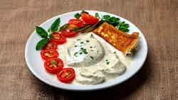 Fish In Yogurt Gravy (dahi Machha)