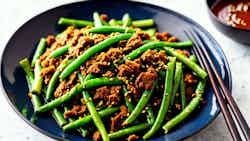 Gan Bian Suan Dou Jiao (stir-fried Green Beans With Minced Pork)