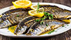 Gibraltar's Grilled Sardines with Lemon and Garlic (Sardinas a la Parrilla con Limón y Ajo de Gibraltar)