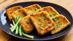 Haam Sui Gwo (deep-fried Shrimp Toast)