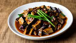 Hakka Style Stewed Eggplant (客家红烧茄子)