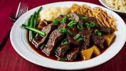 Hong Shao Niu Rou Pian (braised Beef With Potatoes)