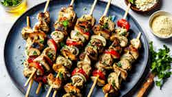 Kotopoulo Me Manitaria Souvlaki (epirotic Chicken And Mushroom Skewers)