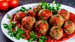 Kufta (circassian Style Meatballs In Tomato Sauce)
