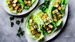 Lemongrass-Lime Tofu Lettuce Wraps (Wraps de tofu à la citronnelle et au citron vert)