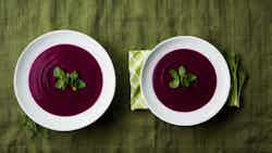 Lithuanian Cold Beet Soup (Šaltibarščiai)