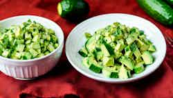 Low-carb Cucumber Avocado Salad