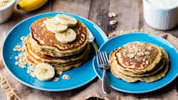 Low-sodium Banana Oatmeal Pancakes