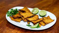 Majuro (breadfruit Chips With Spicy Dipping Sauce)