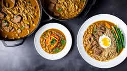 Mee Curry Kapitan De Carne Eurasiano (eurasian Beef Kapitan Curry Noodles)