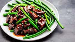 Mongolian Beef and Green Beans (Говьтай гурилтай хуушуур)