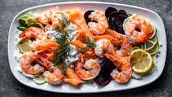Nordic Seafood Platter: Smoked Salmon, Shrimp, and Herring (Nordisk Sjømatfat: Røkt Laks, Reker og Sild)
