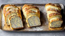 Polish Poppy Seed Roll: Makowiec Marvel