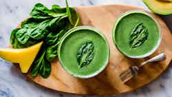 Raw Mango And Spinach Smoothie