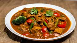Rich And Spicy Curry With Meat Or Vegetables (monkey Bay Malawian Curry)