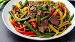 Saltado De Carne Ecuatoriano (ecuadorian Beef Stir-fry)