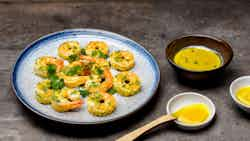 Salted Egg Yolk Prawns (咸蛋黄虾)