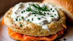 Savustettu Lohibageli (smoked Salmon Bagel)