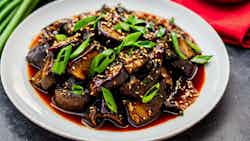 Shanghai Style Braised Eggplant (上海红烧茄子)