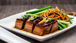 Shanghai Style Braised Pork Belly (上海红烧肉)