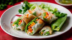 Shrimp and Vegetable Spring Rolls (虾仁蔬菜春卷)