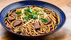 Sichuan-Style Dan Dan Noodles (川味担担面)