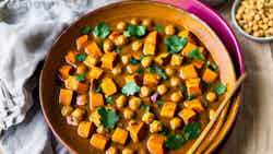 Sweet Potato and Chickpea Curry (Ibihaza n'Imigati ye Igitoke)