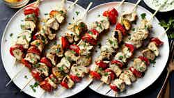 Tangy Tzatziki Chicken Skewers (Ξινόλαχτα κοτόπουλο σουβλάκια με τζατζίκι)