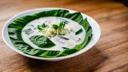 Taro Leaf Soup With Crab