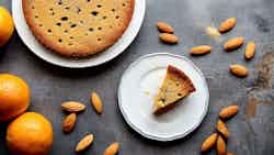 Tarta De Almendra Con Jarabe De Azahar (almond Cake With Orange Blossom Syrup)