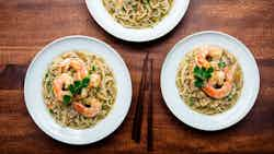 Thick Rice Noodles In Shrimp Gravy (pancit Luglug)