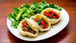 Tiansuan Zhurou Bao (sweet And Sour Pork Bao)