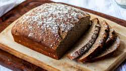 Traditional Lithuanian Rye Bread (Tradiciškas lietuviškas rugių duona)