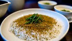 Tranquil Tea-Infused Rice (宁静茶叶饭)