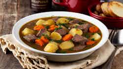 Transylvanian Beef and Potato Stew (Marhapörkölt Krumplival)