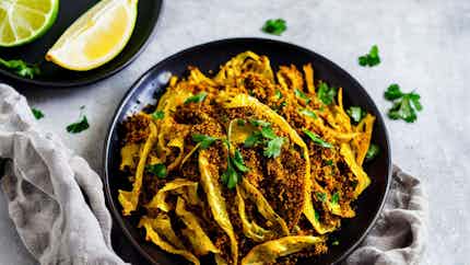 Acehnese Spiced Fried Cabbage With Garlic