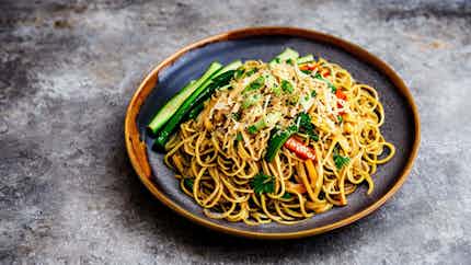 Aussie Veggie Chow Mein (澳洲蔬菜炒面)