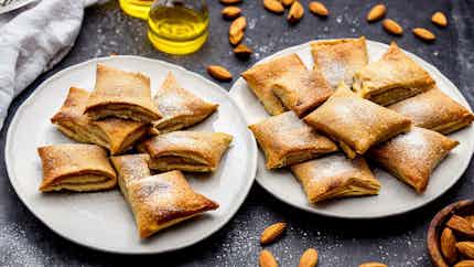 Baklawa (algerian Almond And Honey Pastry Rolls)