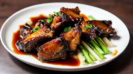 Braised Duck Wings with Soy Sauce (豆油炖鸭翅)