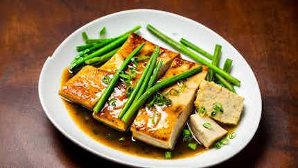 Braised Fish with Tofu Skin (豆腐皮炖鱼)
